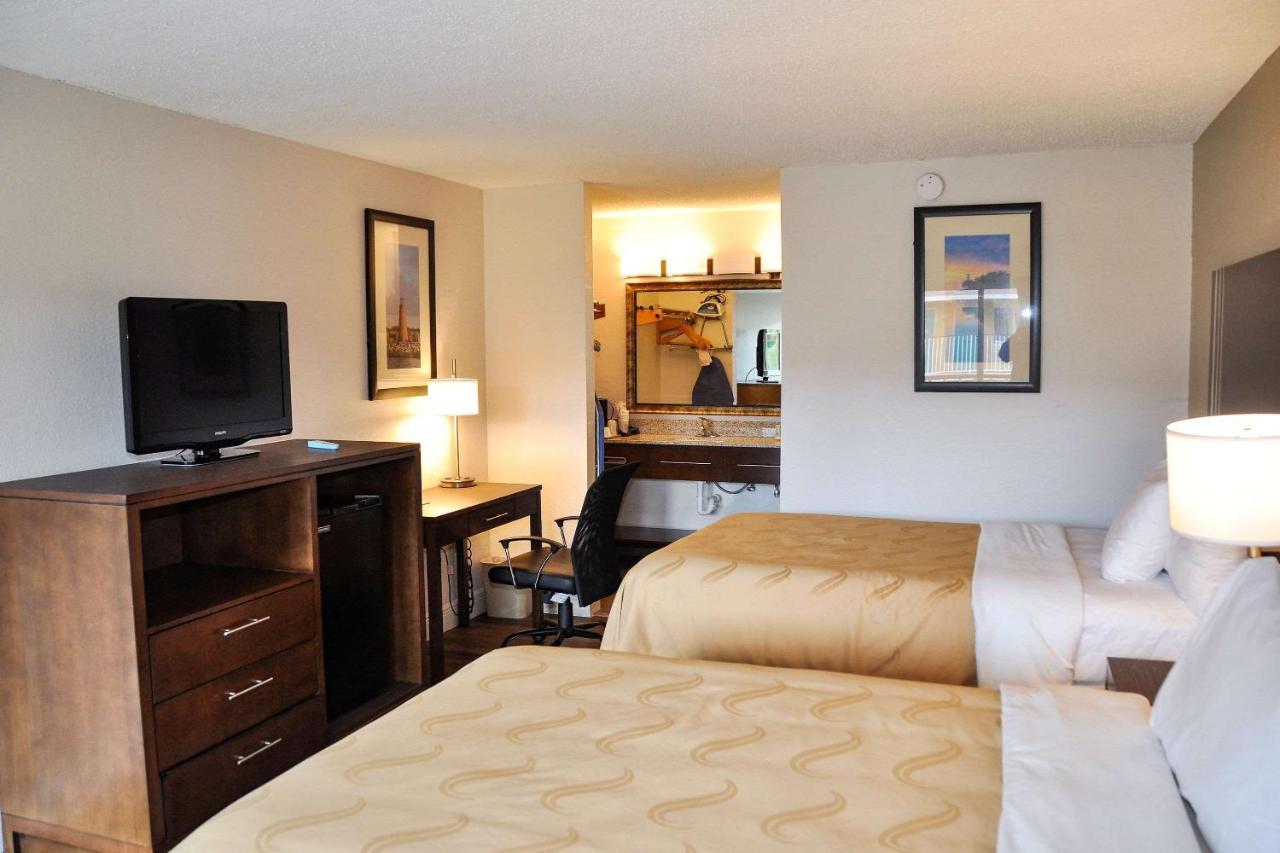 Quality Inn & Suites Eastgate Kissimmee Ngoại thất bức ảnh